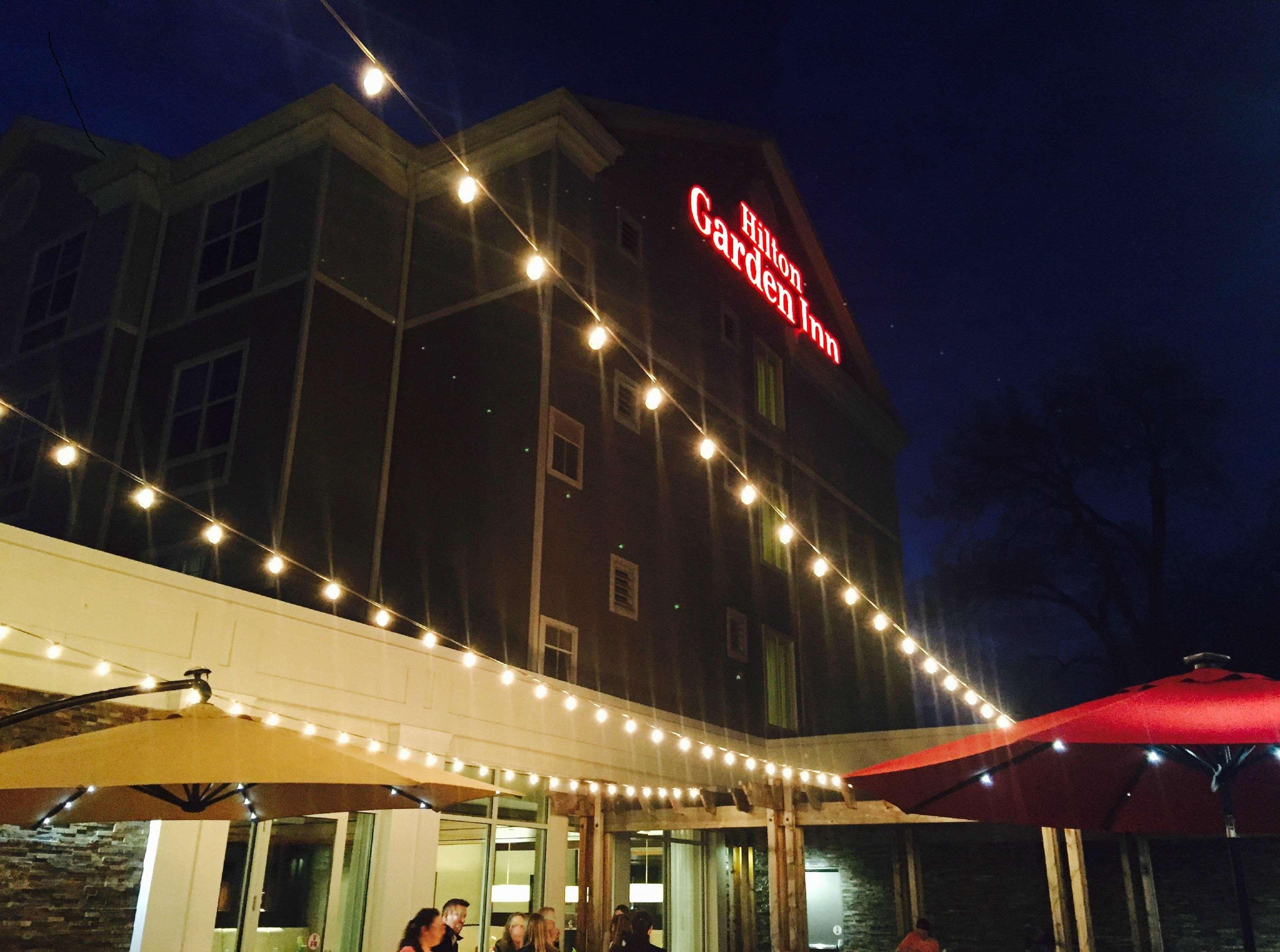 Hilton Garden Inn Auburn Eksteriør billede