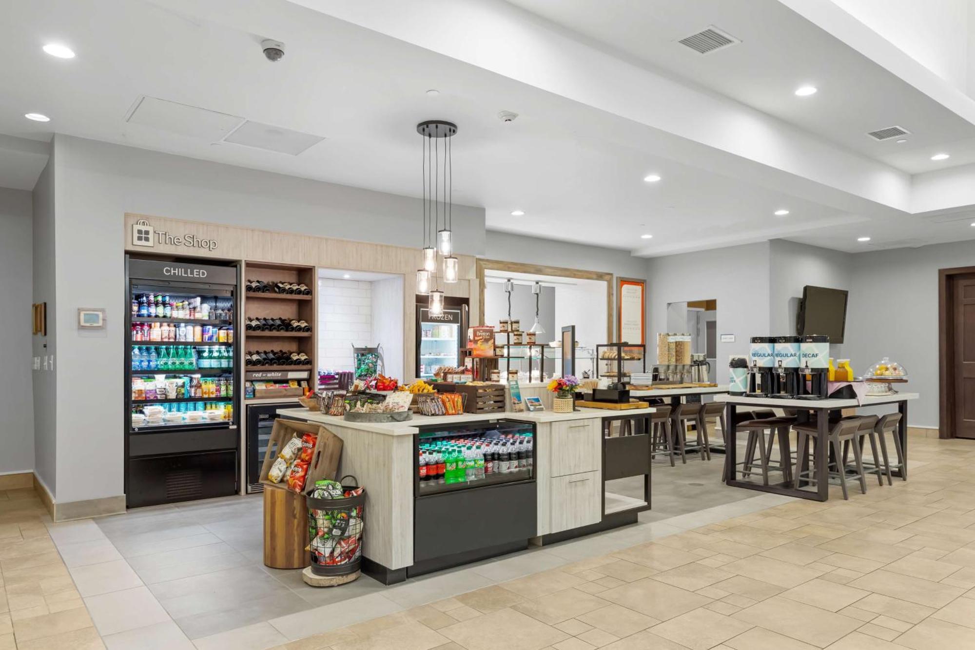 Hilton Garden Inn Auburn Eksteriør billede