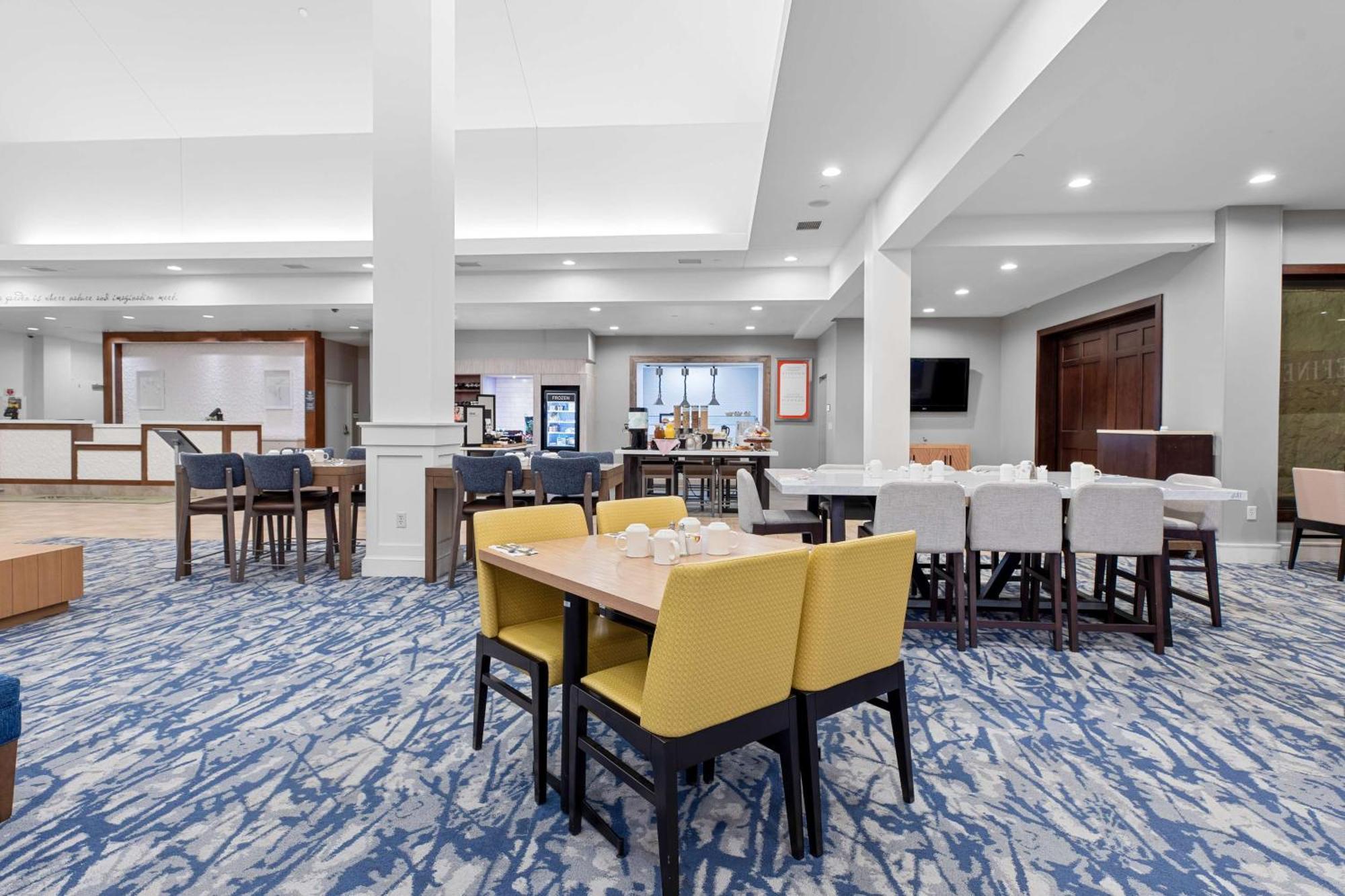 Hilton Garden Inn Auburn Eksteriør billede