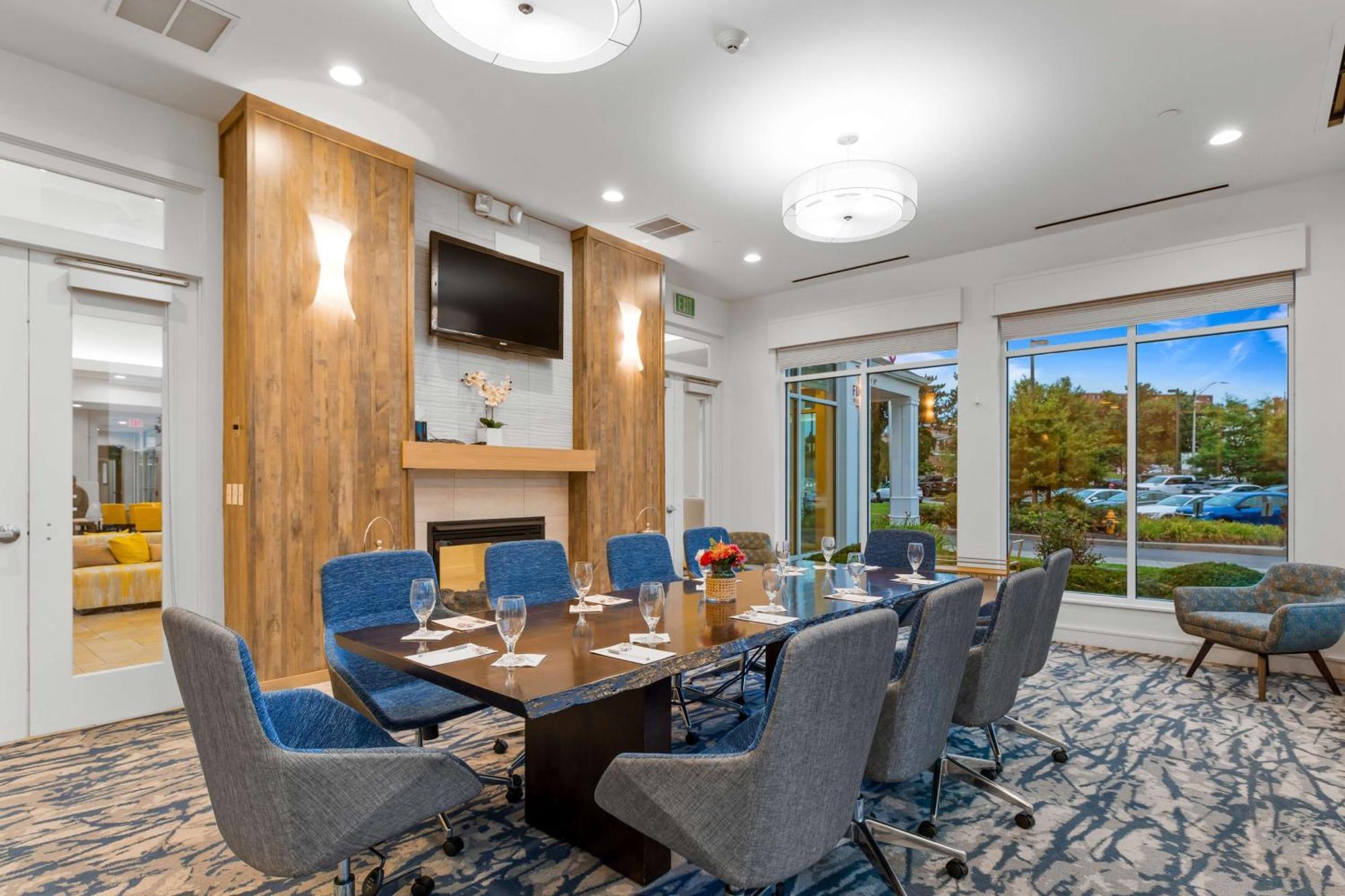 Hilton Garden Inn Auburn Eksteriør billede